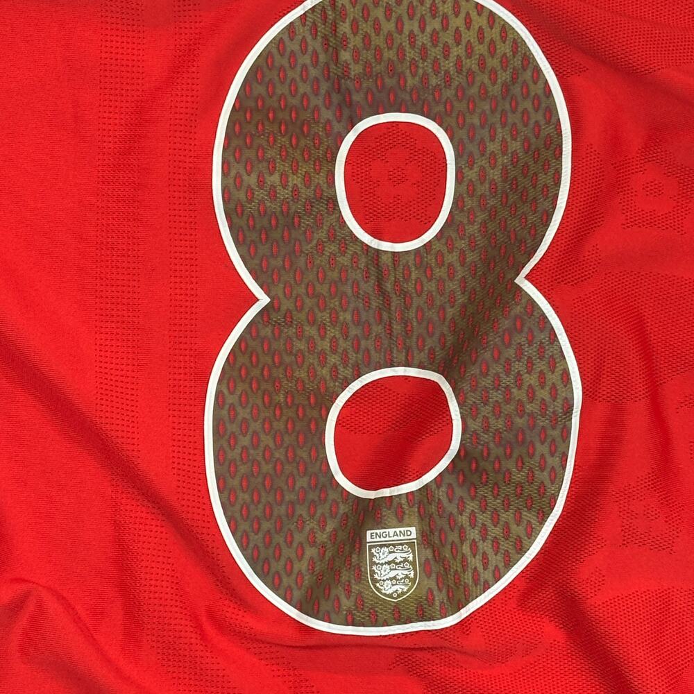 England 2006-2008 Away Football T Shirt Small Red Umbro #8 Frank Lampard - Picture 4 of 15